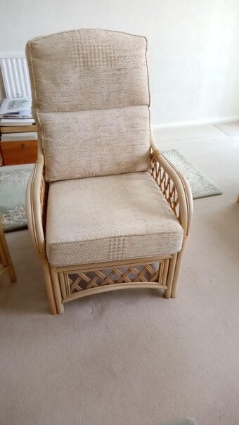 CONSERVATORY FURNITURE 4 PIECE