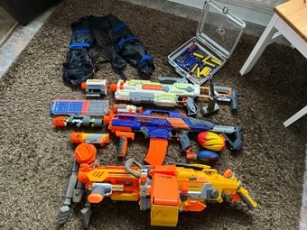 Nerf Gun and accessories 