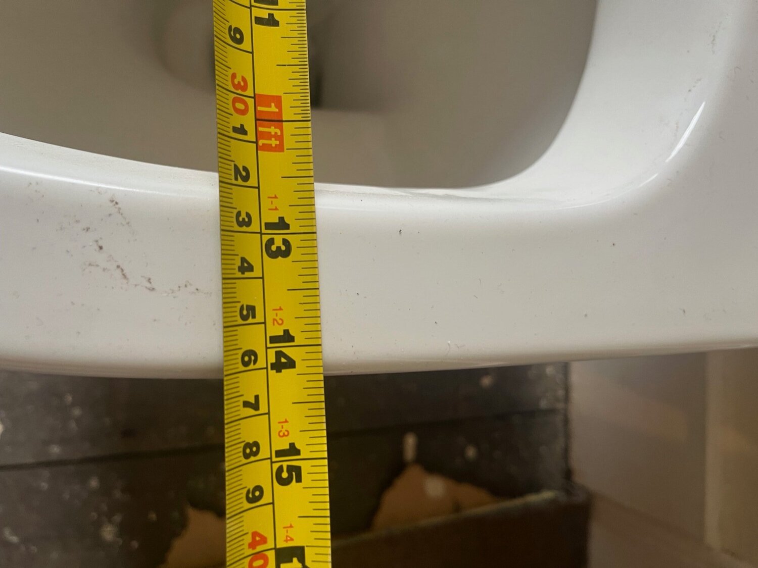 Corner Loo/ Corner Toilet Bowl with Sistern - Home Decor