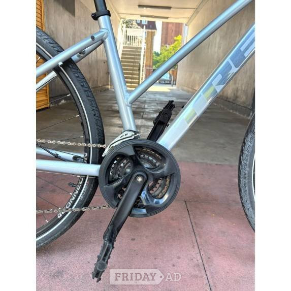Kensington Trek Dual Sport 2 Hybrid Bike
