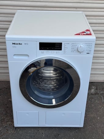 Miele TwinDos 8kg washing machine 1600rpm 3 months warranty