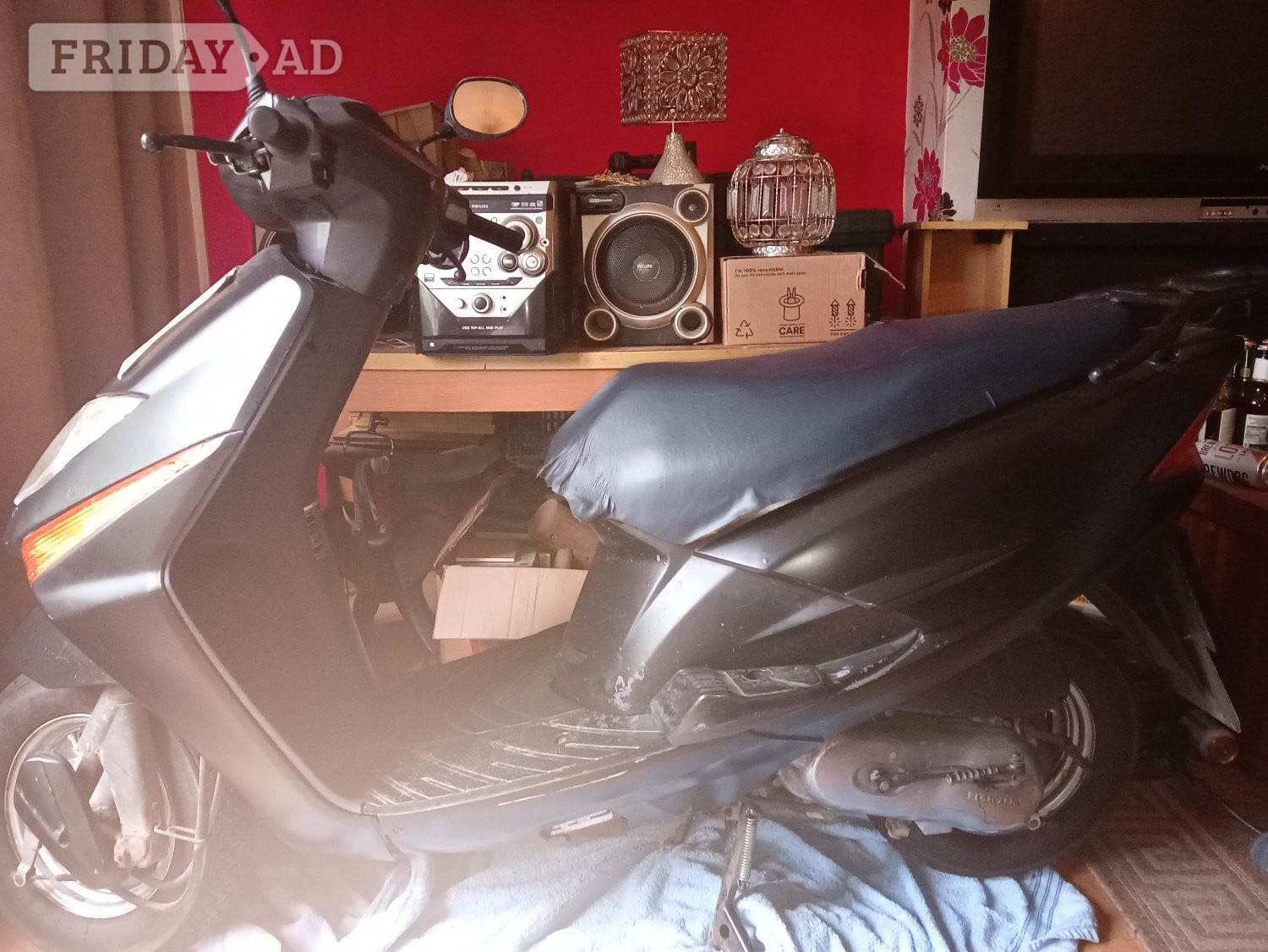 [ berth ]Honda lead moped  Lead