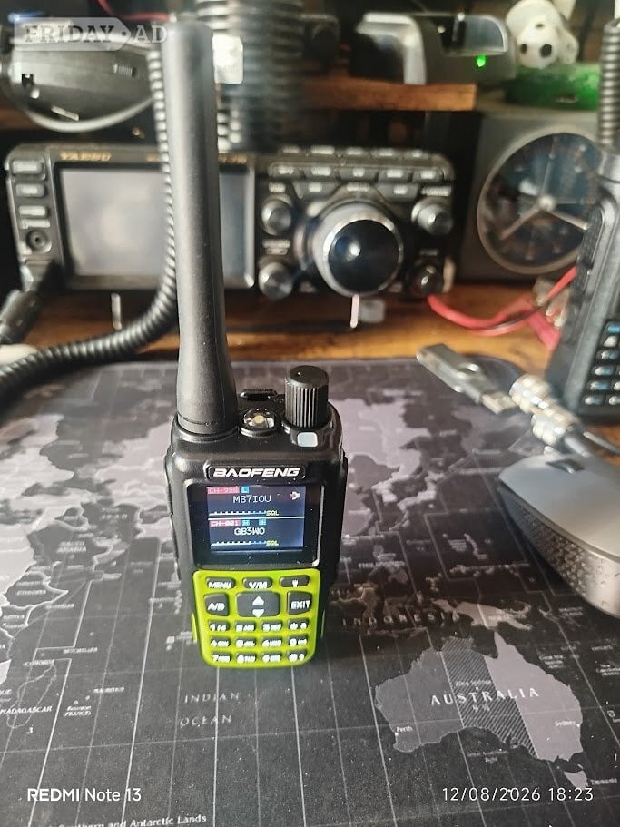 Baofengs New Mini 5 Ham HT UV Bluetooth Green/Black Edition - Hobbies & Leisure in Steyning