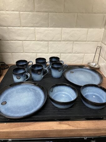 BNWT 2x  M&S Amberley Dinner Plates, Navy, 2x bowls, 6 x mugs