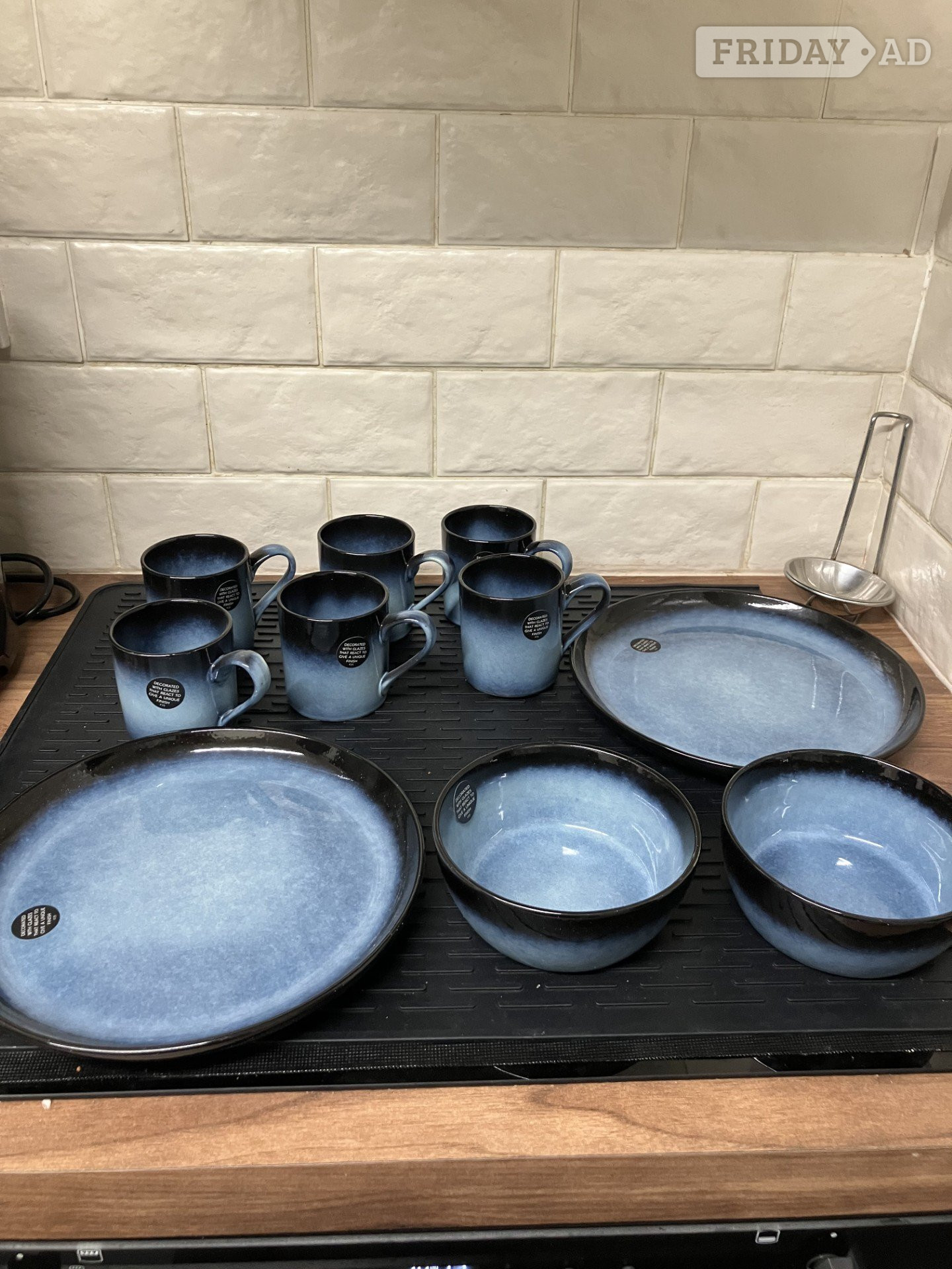 BNWT 2x  M&S Amberley Dinner Plates, Navy, 2x bowls, 6 x mugs in Croydon