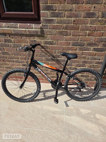 CHILDS MOUNTAIN BIKE 24" WHEELS