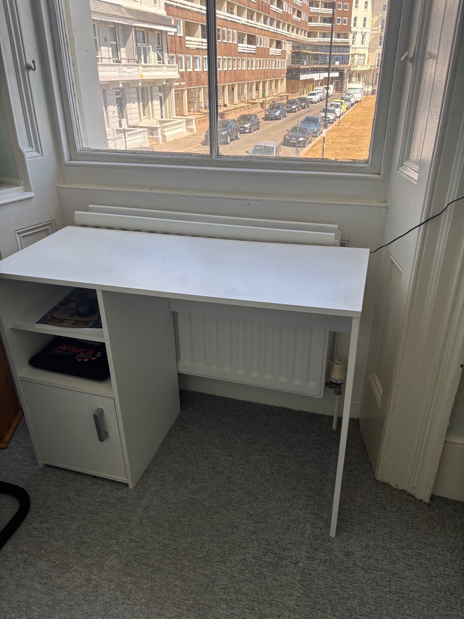 White Study/Computer Desk with Storage – Good Condition - Furniture in Hastings