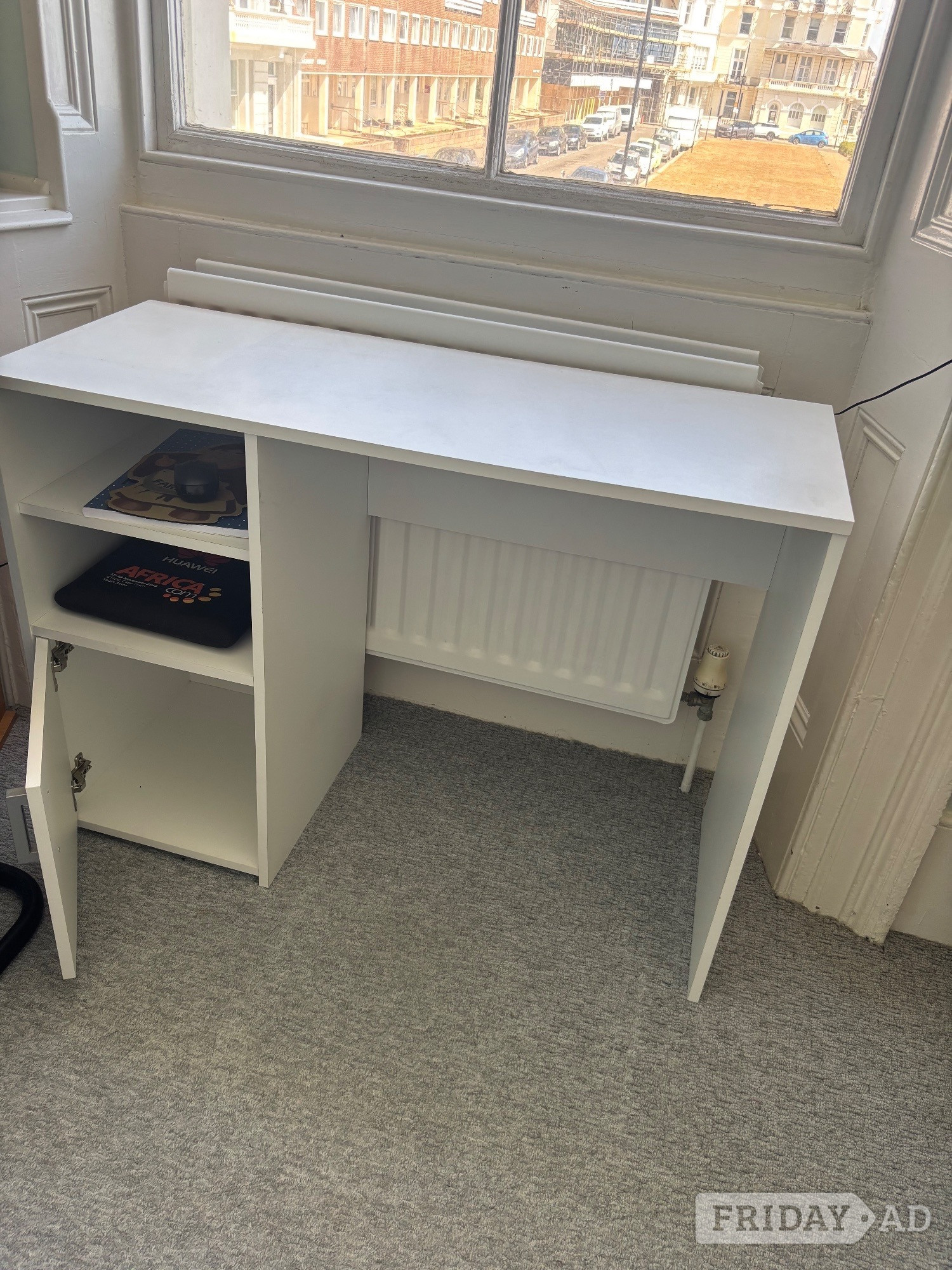 White Study/Computer Desk with Storage – Good Condition