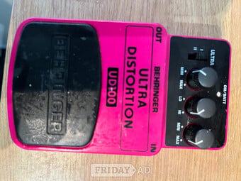 Delay pedal, echo pedal, distortion pedal, wah pedal.