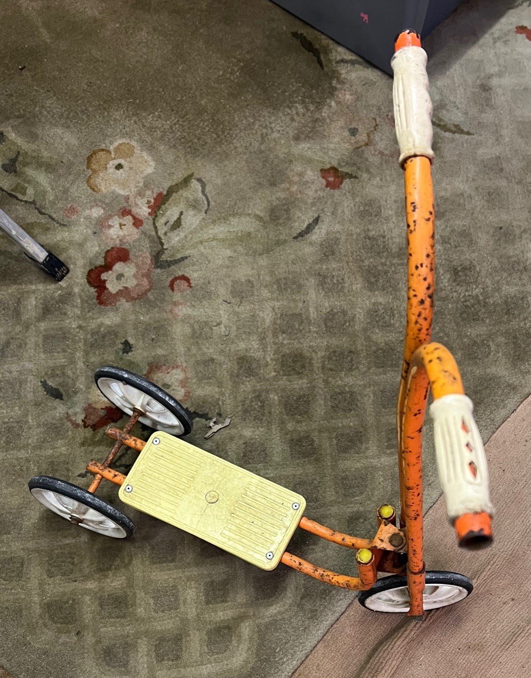 Vintage Triang scooter for restoration