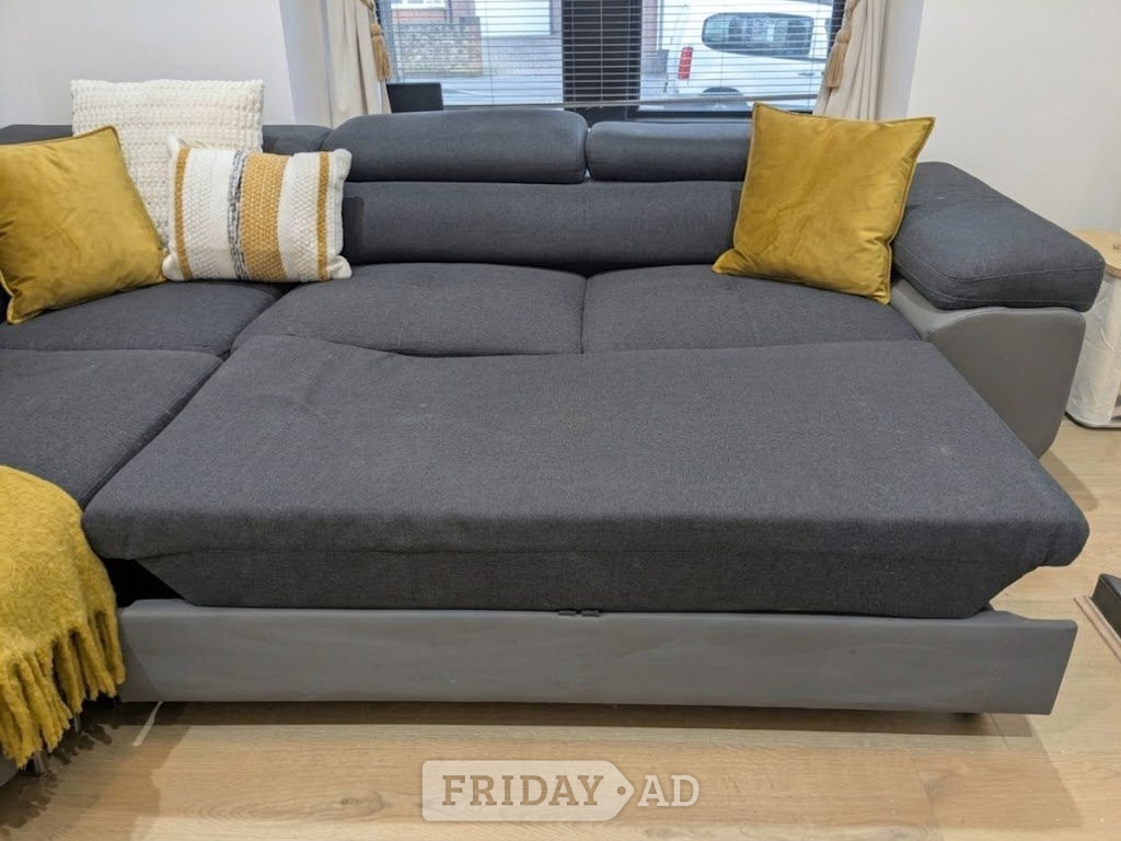 Peterborough Modern Grey L-Shape Sofa Bed with Adjustable Headrests (275cm x 2