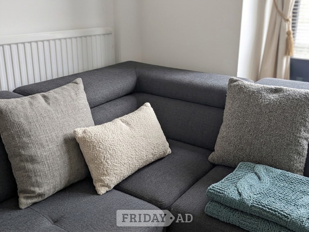 Modern Grey L-Shape Sofa Bed with Adjustable Headrests (275cm x 2 - Furniture
