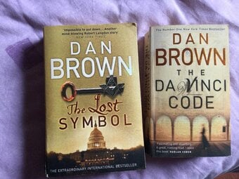 2 DAN BROWN books for only 50p (ignore the £1)