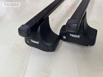 Thule Lockable roof bars for Audi A3