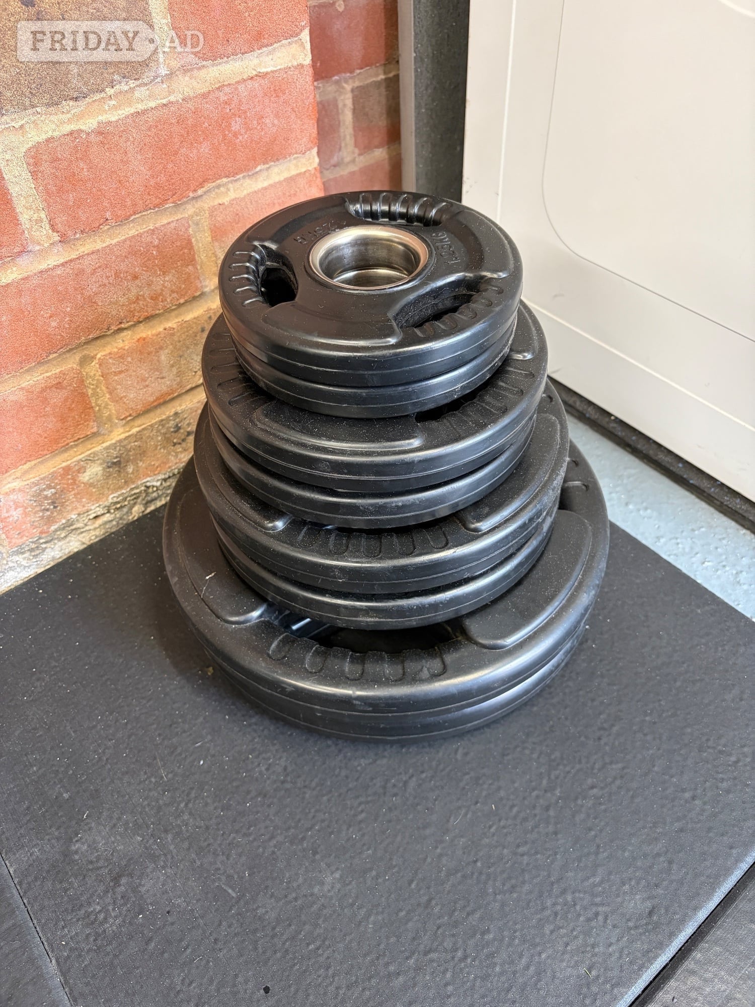 Ez curl bar with weights and belt