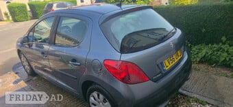 Great condition, very low mileage. Long MOT. Some age related mar