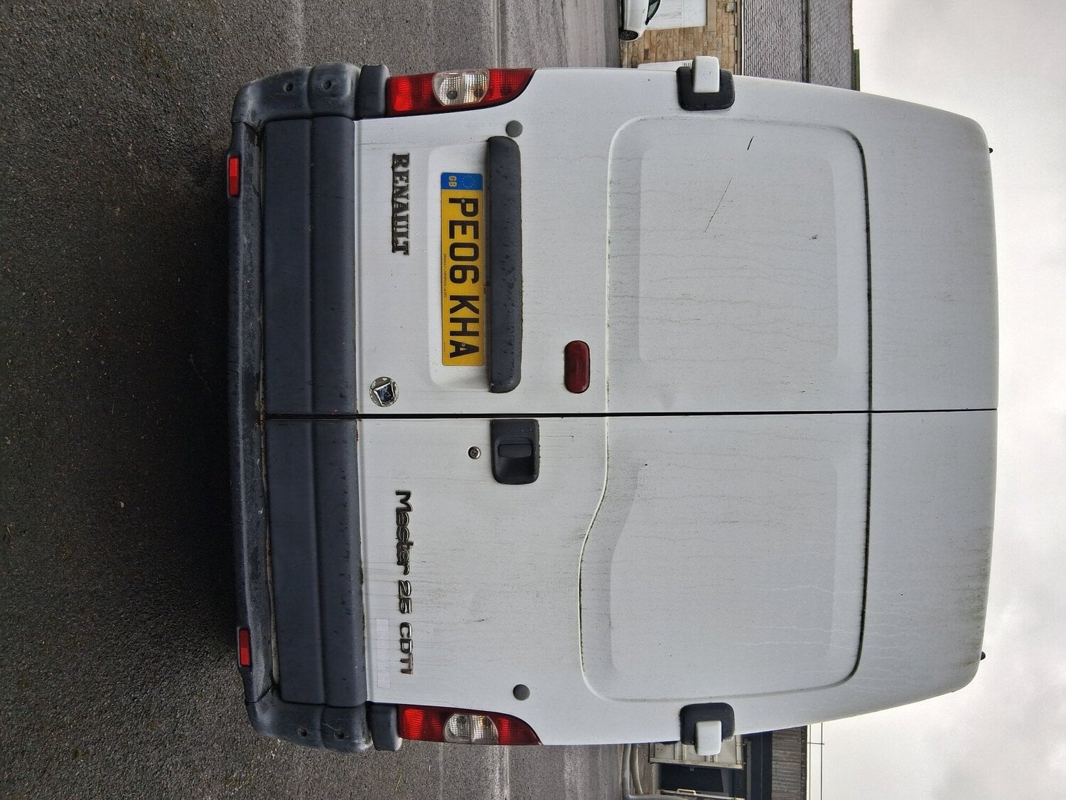 [ berth ]Renault Master