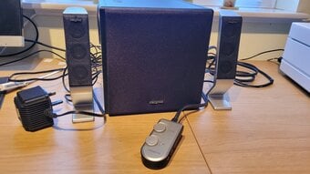 Three extension Speakers