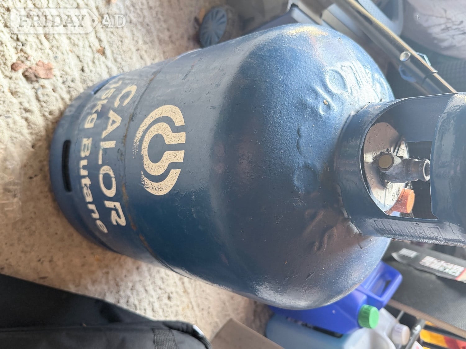 Calor butane gas cylinder - nearly full 