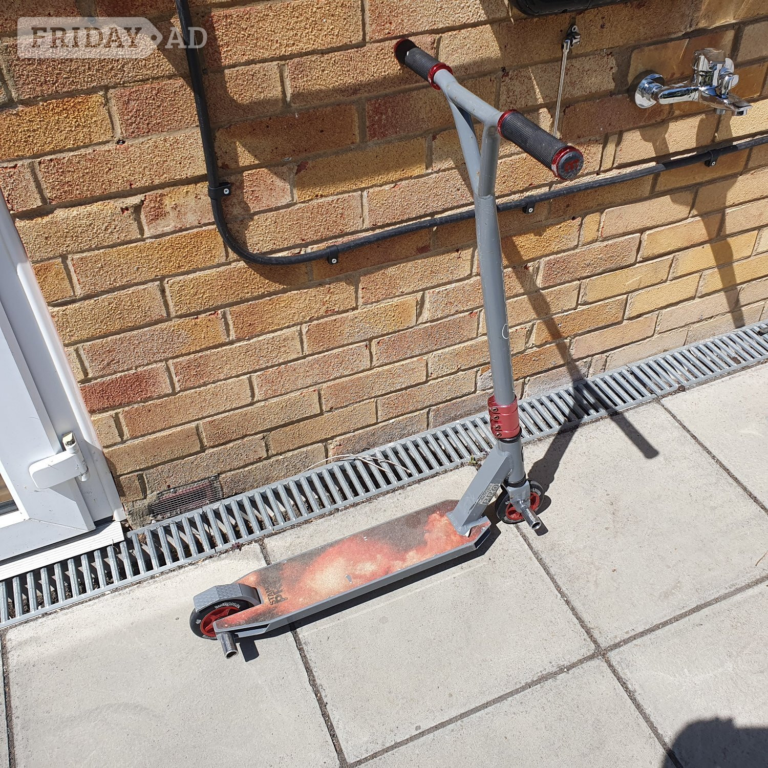 Mongoose Stance Pro Scooter With Pegs