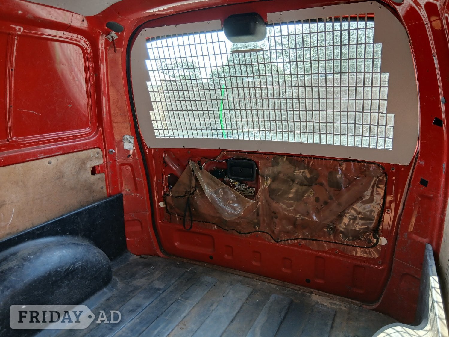 [ berth ]Toyota Hi-ace
