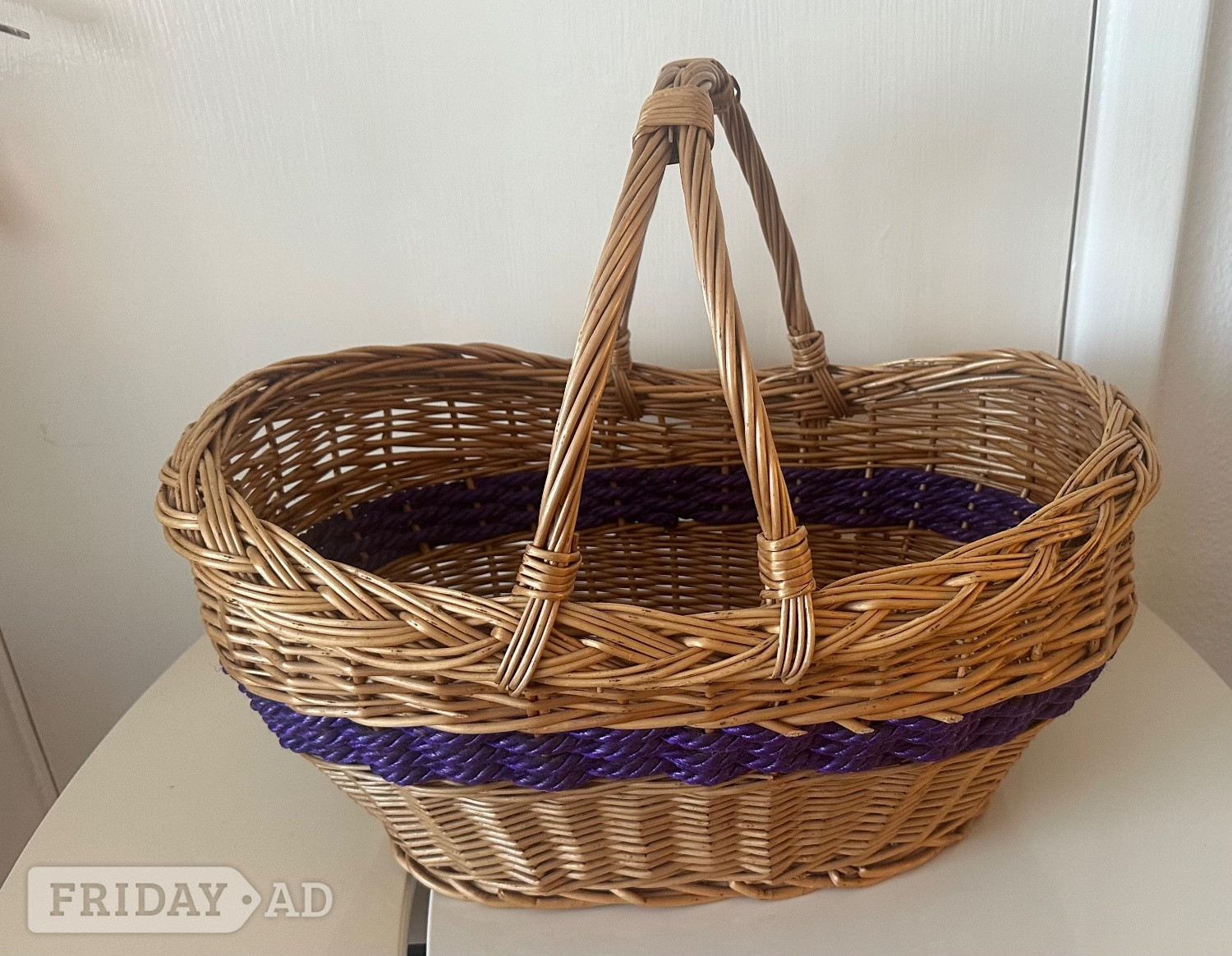Bexhill-On-Sea Big wicker basket 