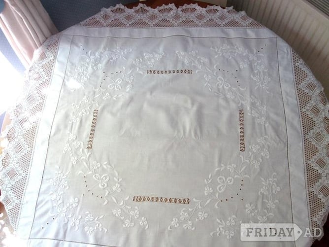 Tablecloth, white embroidered with lace surround. in Hove