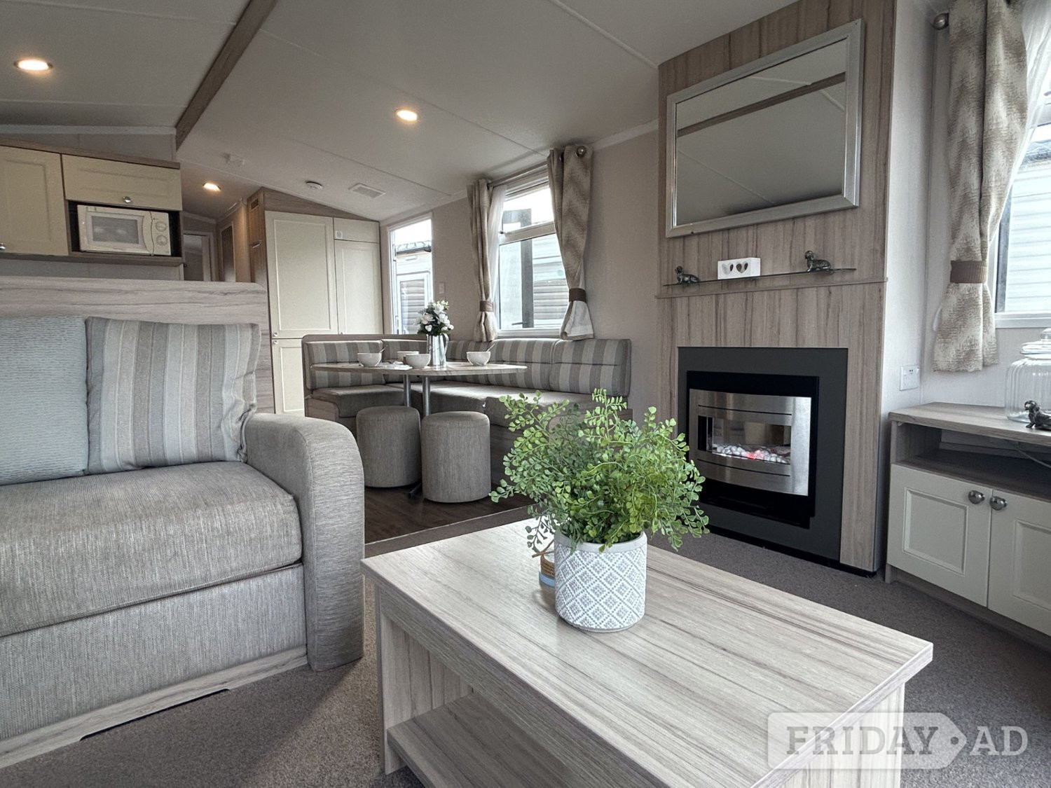 Swift Bordeaux Static Caravan (2016)  - Motorhomes & Caravans in Saxmundham