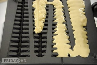 Commercial heavy duty waffle maker Lolly shape