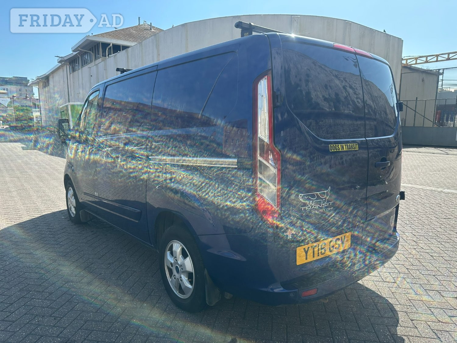 2016 Ford Transit Custom - New Years MOT - No VAT - Top Trim - Vans & Commercial Vehicles in Brighton