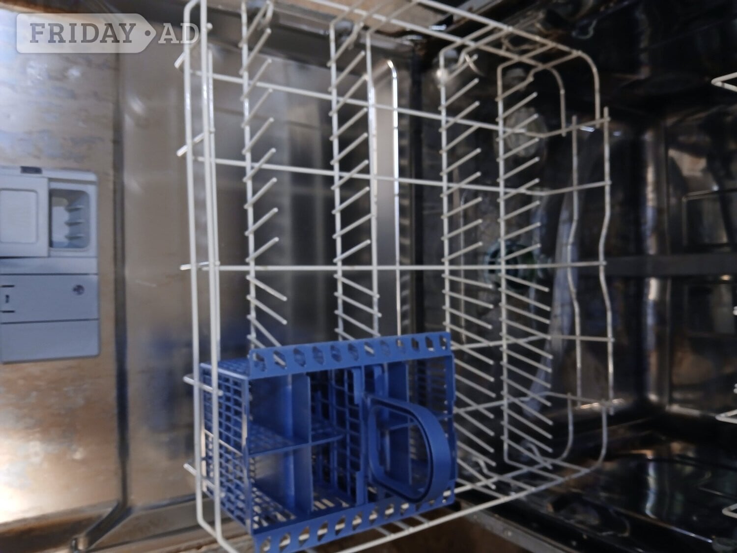 Eastbourne Indesit Dishwasher DIF04B1