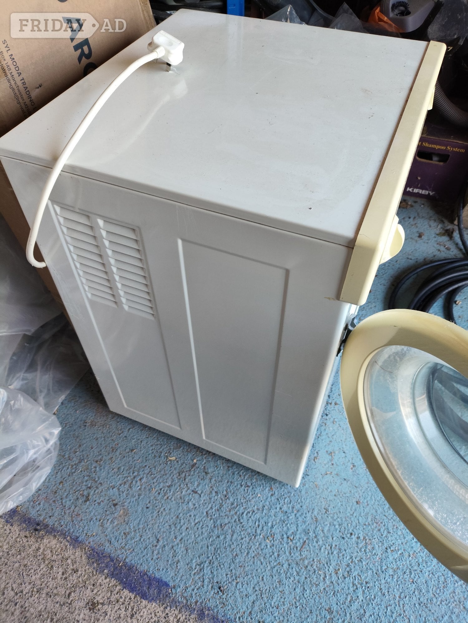 Weston-Super-Mare Small White Knight vented Tumble Dryer CL382WV