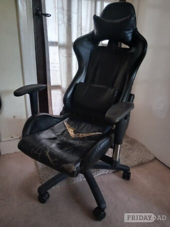 Gaming Chair -used