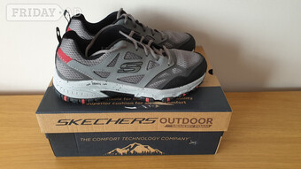 Skechers Hillcrest Trail Walking Shoes - Men's UK Size 8