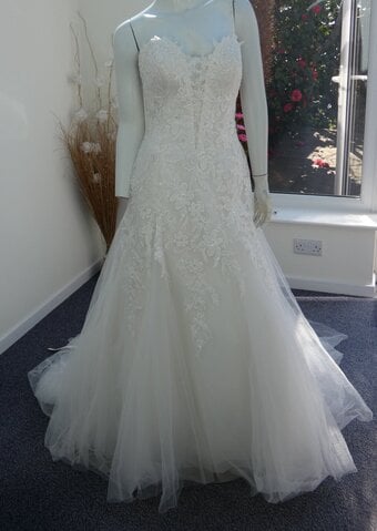 Ivory Wedding dress