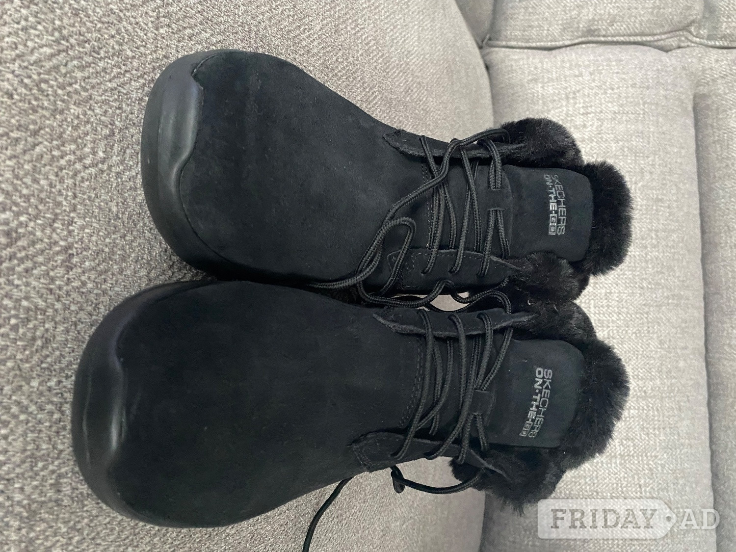 Skechers furry boots 
