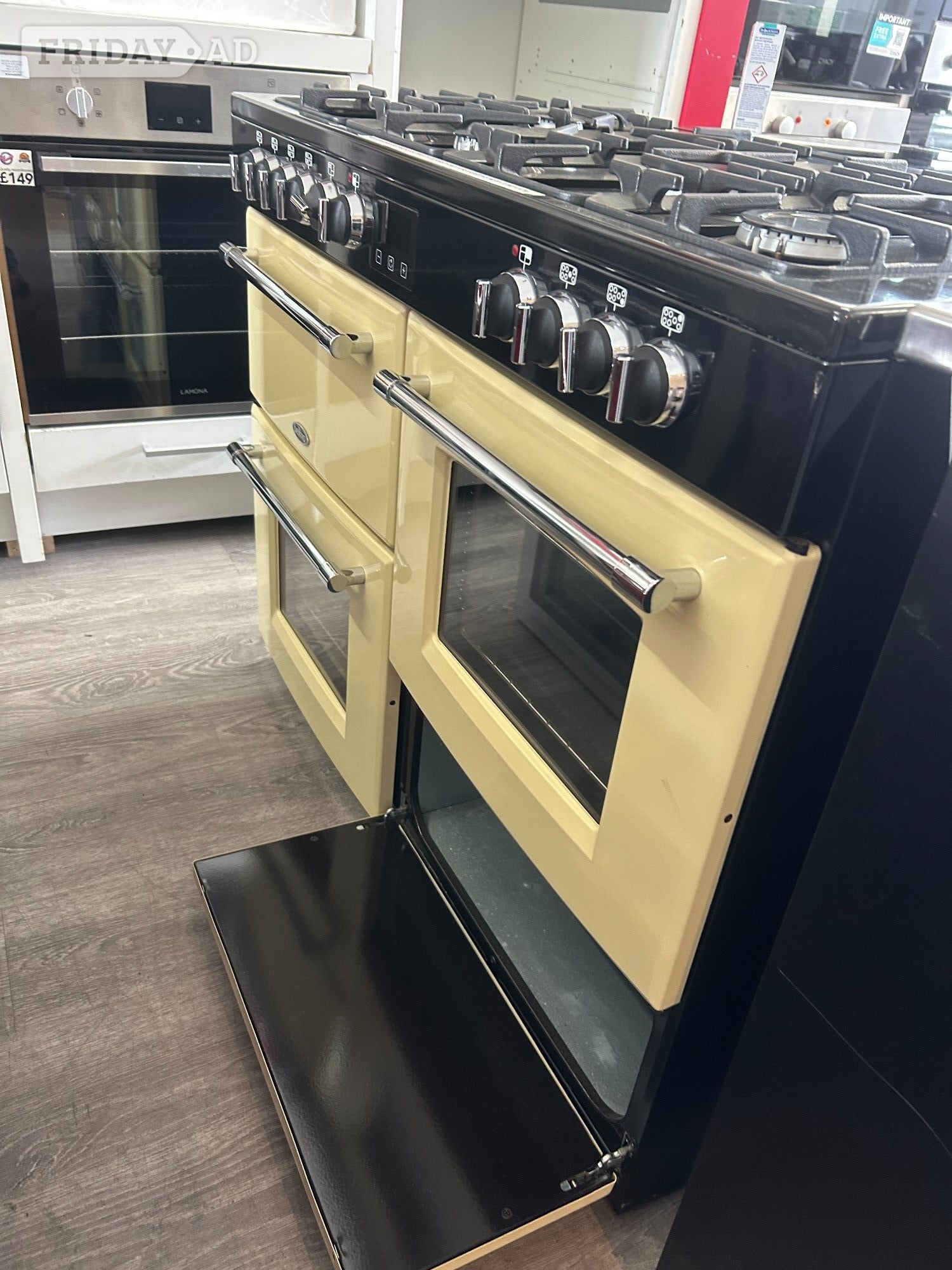 BELLING FARMHOUSE DUEL FUEL RANGE COOKER - Home Appliances in St. Leonards-On-Sea
