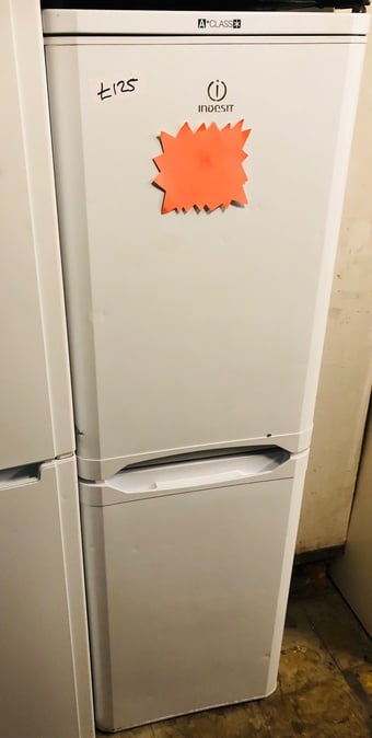 Indesit Frost free fridge freezer works perfectly 