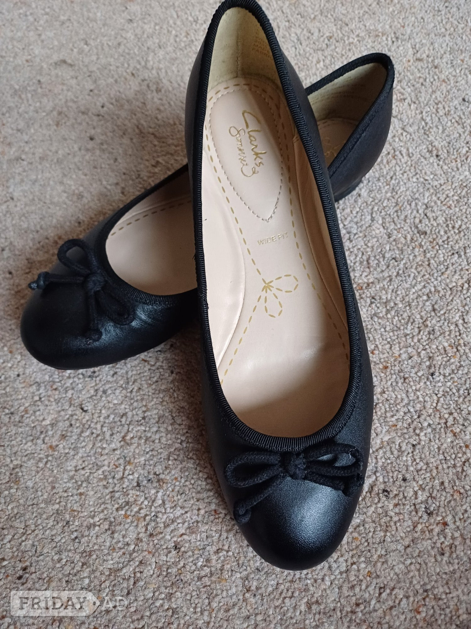 Winchester PBlack Ladies Leather Clarks Ballet-type Shoes