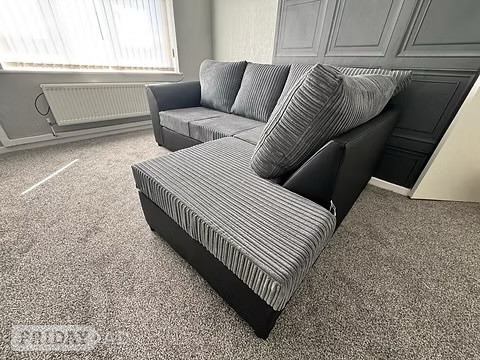 Rotherham RIGHT HAND BYRON CORNER SOFA FIXED BACK - BLACK SNAKE/GREY CORD