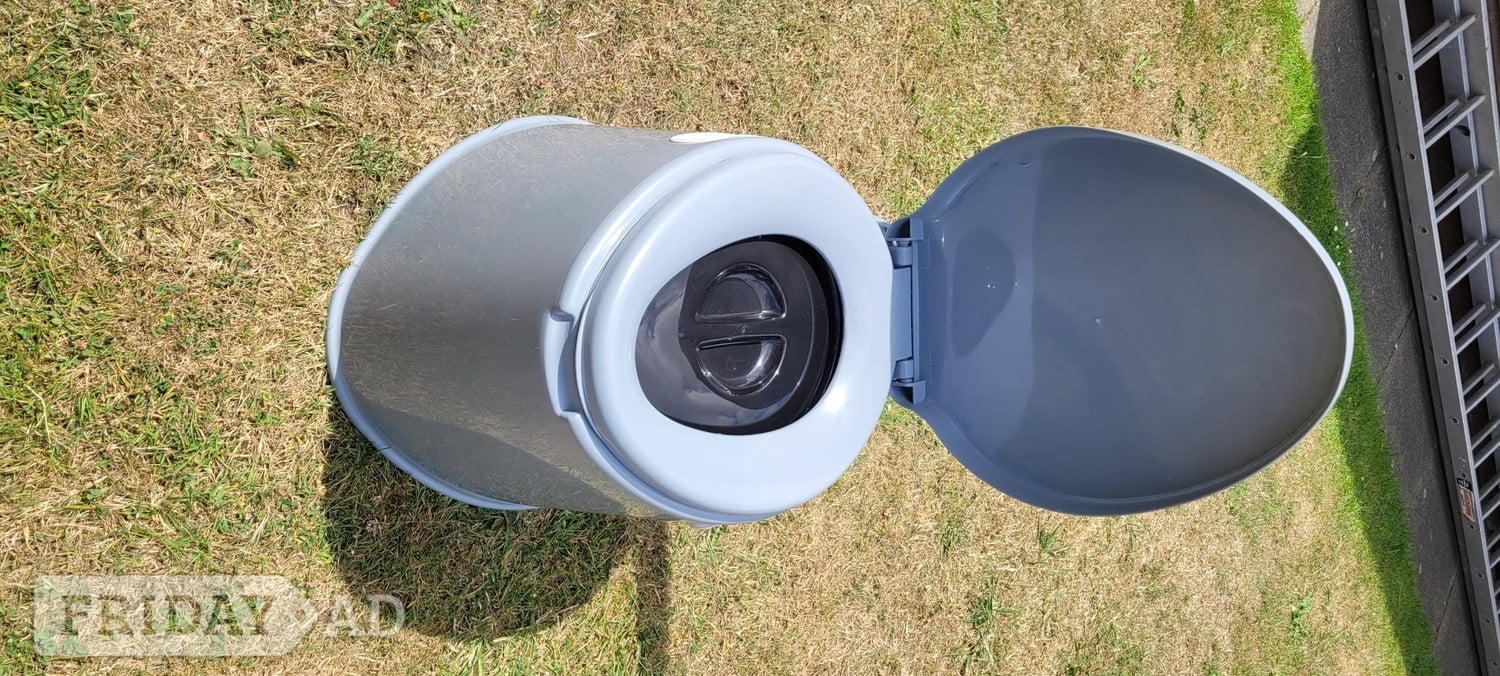 Compact Portable Toilet 