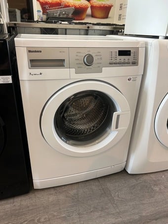 BLOMBERG 7KG WASHING MACHINE