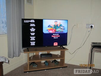 Hisense 42 inch smart tv 