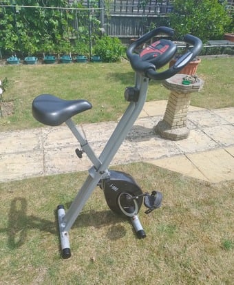 ULTRASPORT F-150 Exercise bike.