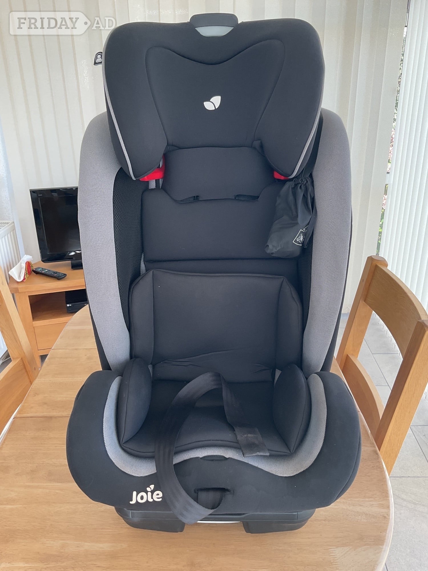 Joie car seat in Bexhill-On-Sea