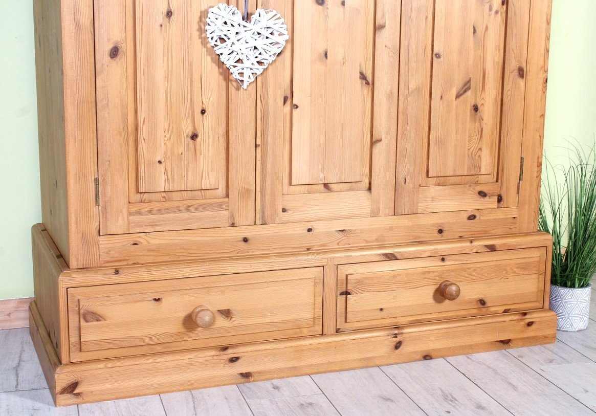 Hailsham UK Delivery - Large Two Door Pine Farmhouse Wardrobe