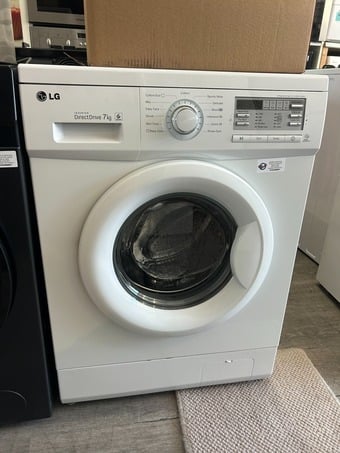 LG 7KG WASHING MACHINE