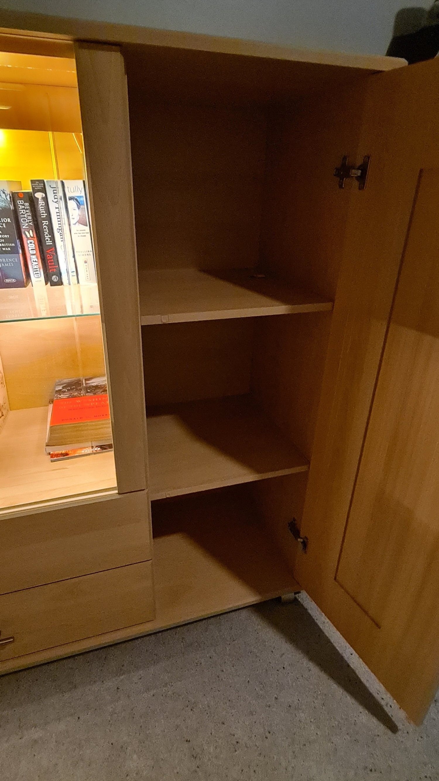 Beech Oak display and storage furniture unit/cabinet - Furniture in Bexhill-On-Sea