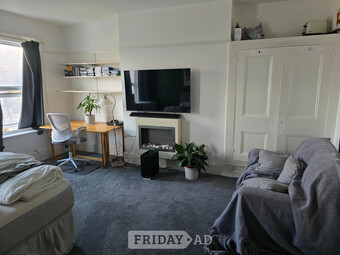 Large Room to Let - Central Hove
