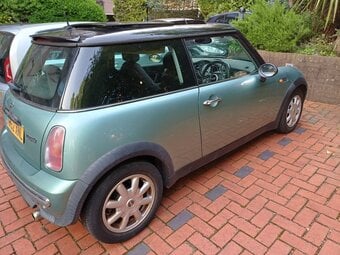 Mini Cooper 1.6 